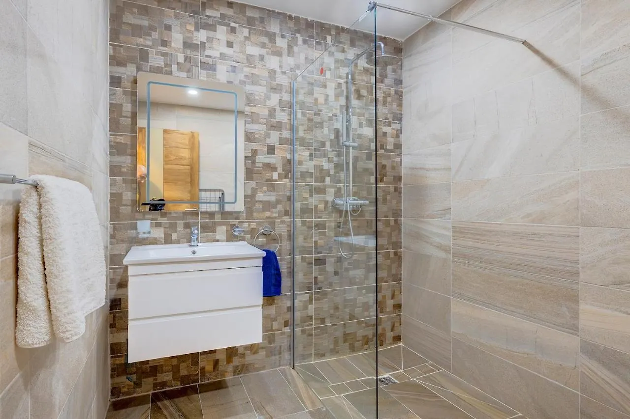 Cosy 1Br Apartment In Central St Julian'S Saint Julian's 0*,  몰타
